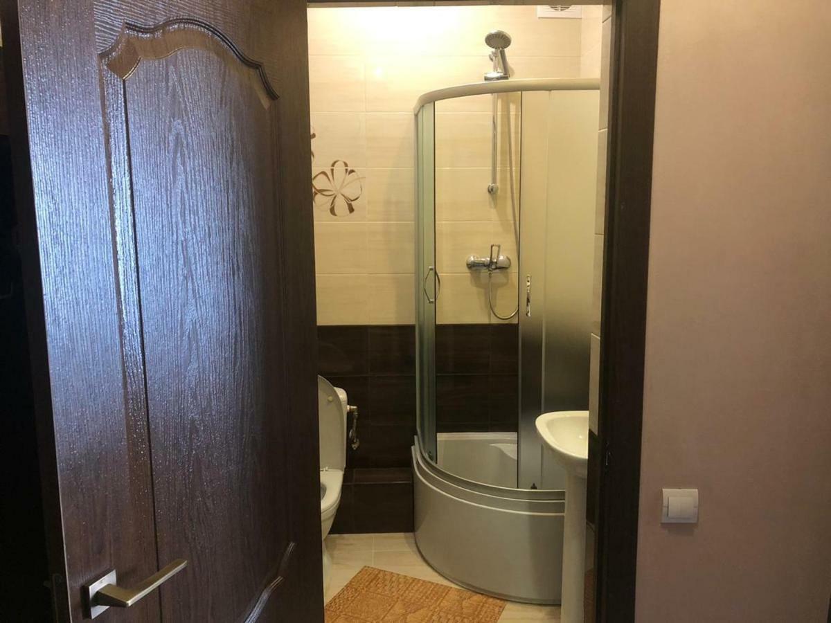 לבוב Hotel 18 מראה חיצוני תמונה