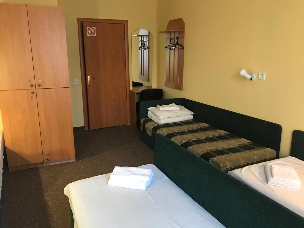לבוב Hotel 18 מראה חיצוני תמונה